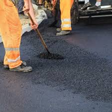 Best Asphalt Driveway Installation  in Marissa, IL